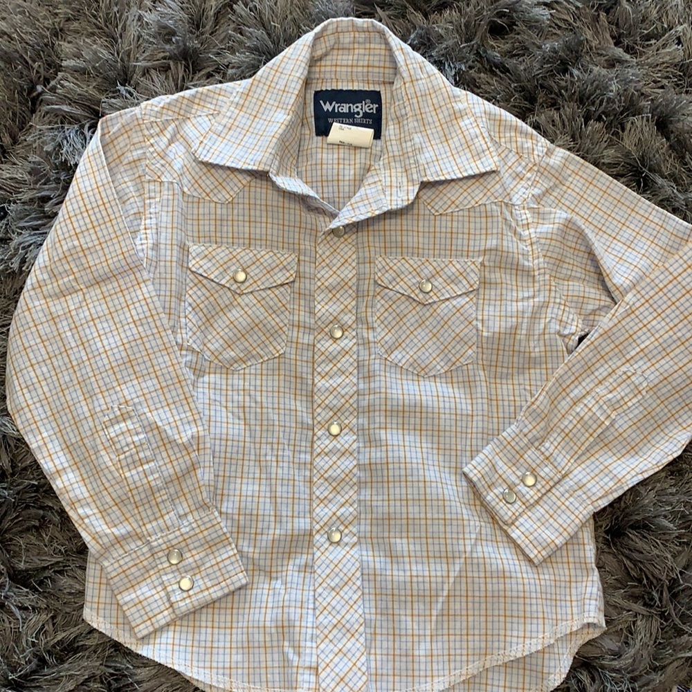 Wrangler Size 5-6 Boy Button Down Shirt